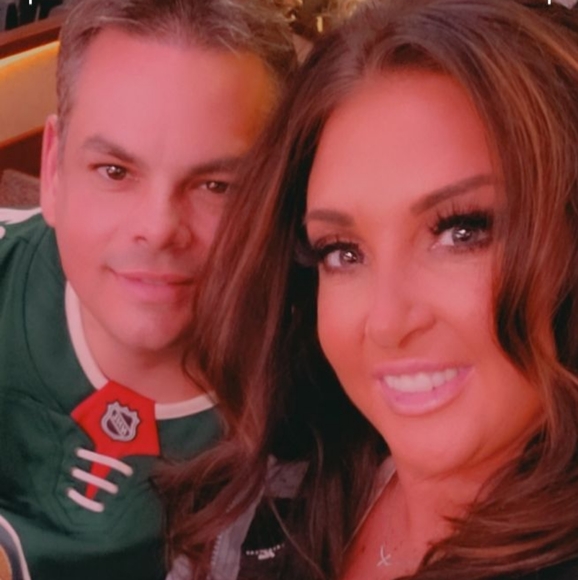 Meet your Posher, Lisa - Picture 1 of 2